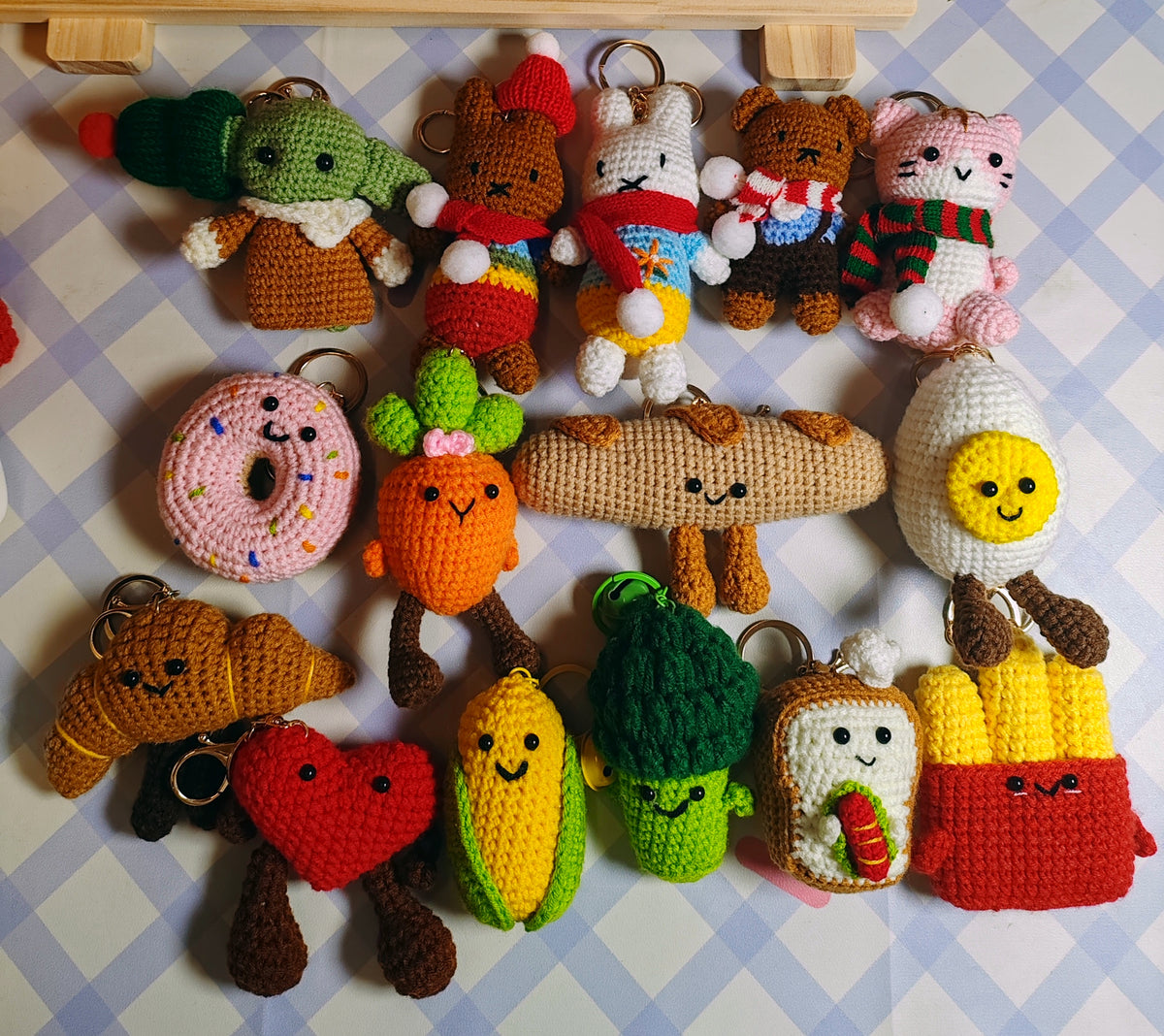 A012 big keychain(buy 2 send 1)