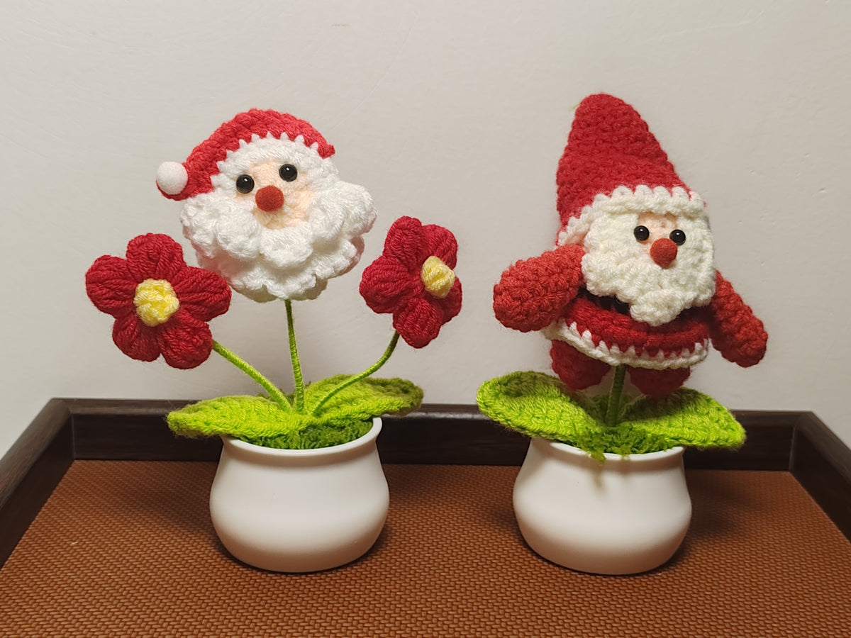 B09 Christmas potted plant(buy 2 send 1)